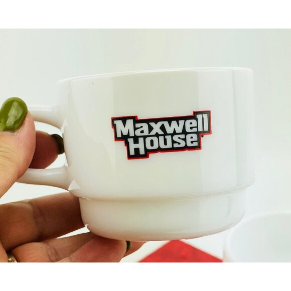 Vintage pair of cups, Maxwell House Cappuccino, French milk glass, Arcopal - Picture 3 of 8